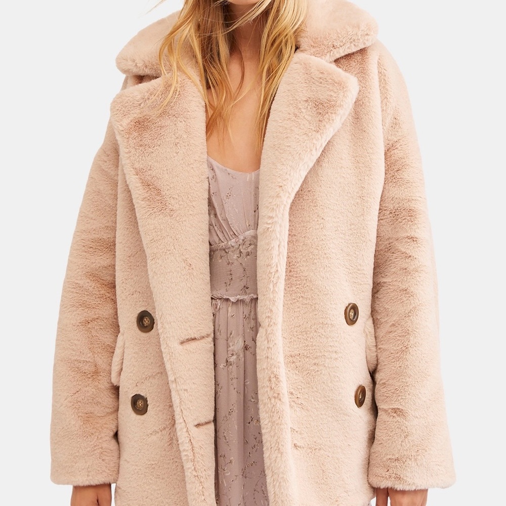 Free People Kate Faux Fur Coat Size M.